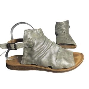 Miz Mooz Fallon Sandals Size 41 US 9.5-10 Wide Metallic Leather